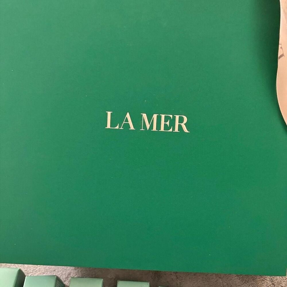 La-mer Skincare - Picture 5 of 5